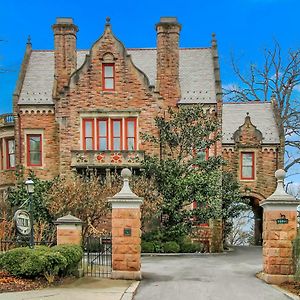 The Gables At Stirling Guest Hotel